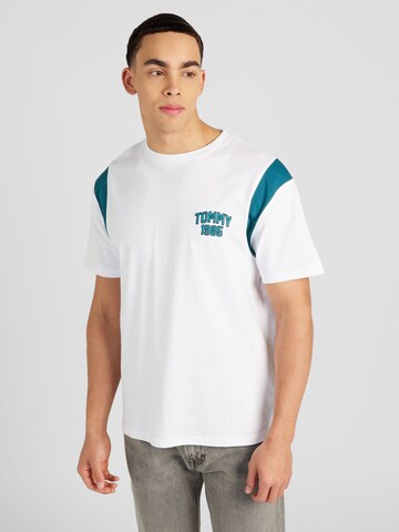 T-Shirt Tommy Jeans en blanc : devant