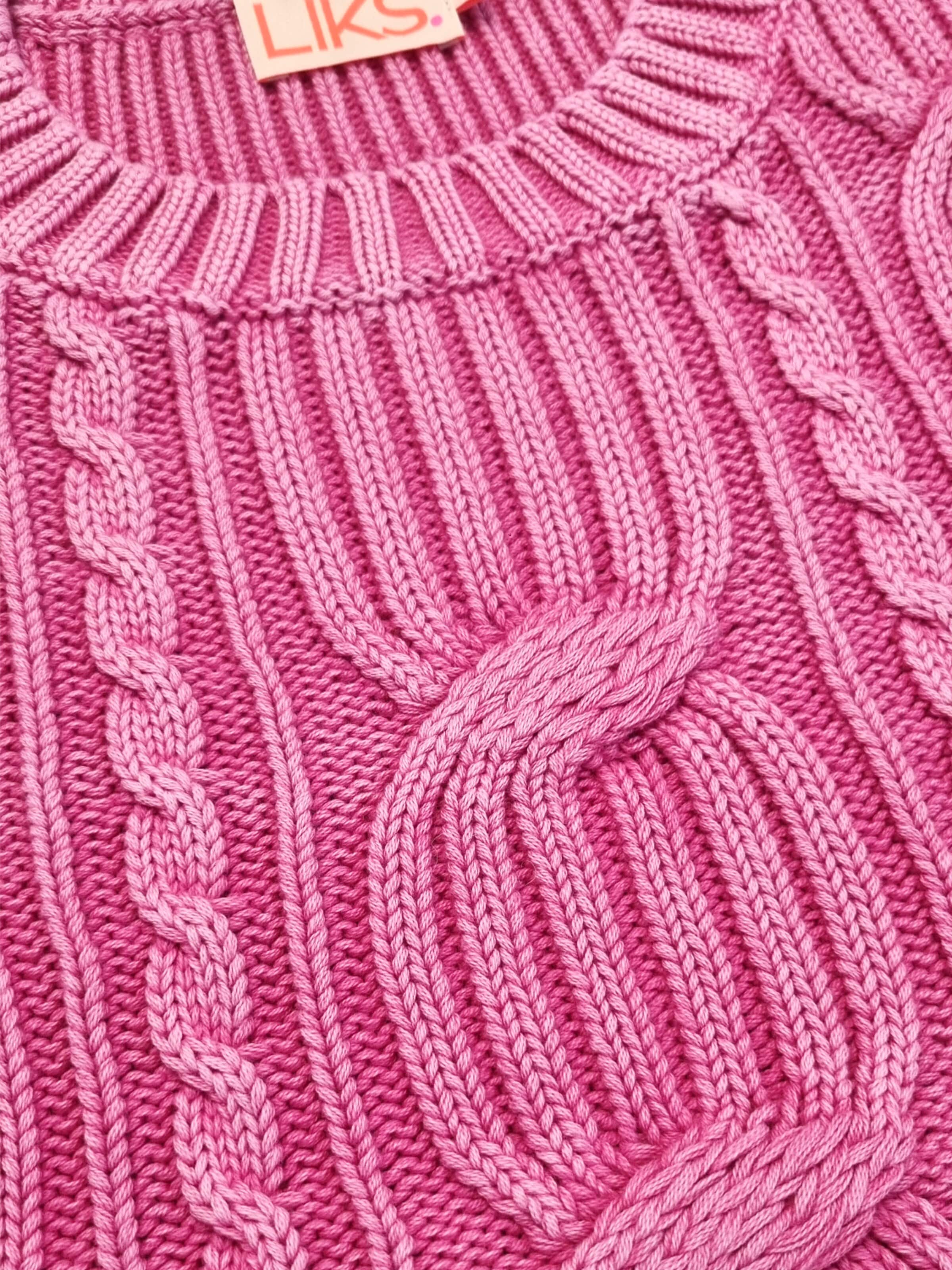 LIKS. Munich Tröja 'Strickpullover aus Zopfmuster mit Stickerei aus Baumwolle - DoroC' i rosa