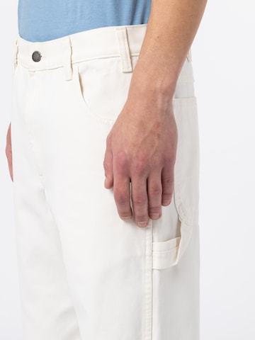 DICKIES - Regular Calças cargo 'Carpenter' em branco