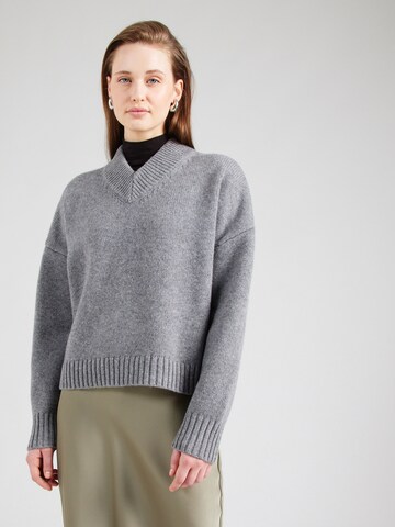 Pull-over TOPSHOP en gris : devant