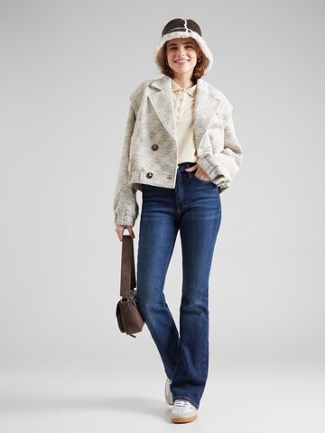 YAS Tussenjas 'YASACTO' in Beige