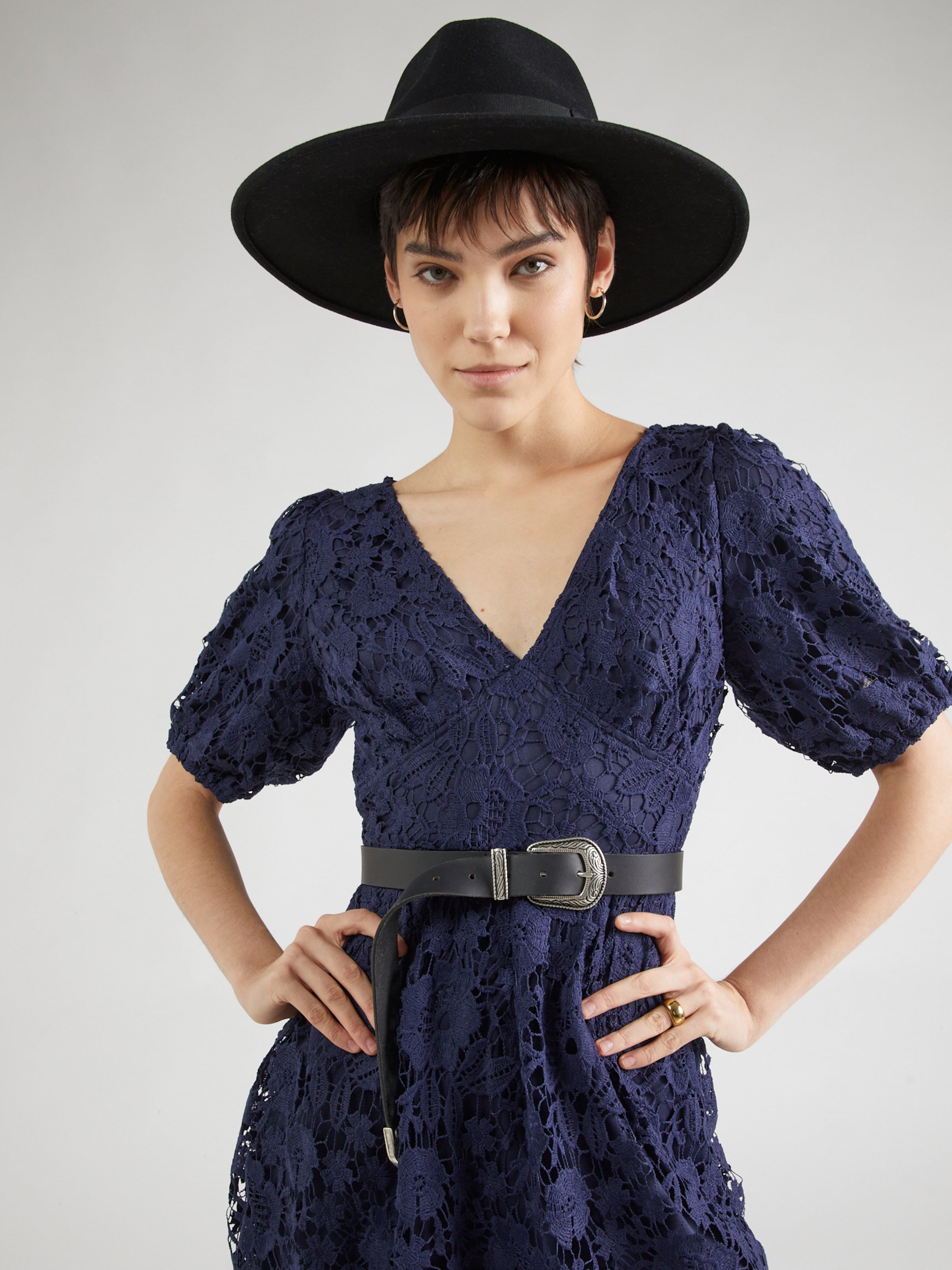 Dorothy Perkins Jurk in Navy ABOUT YOU