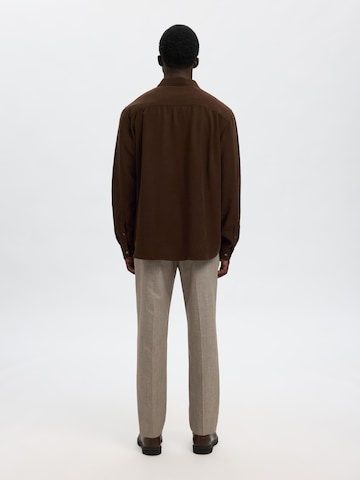 Comfort fit Camicia di SELECTED in marrone