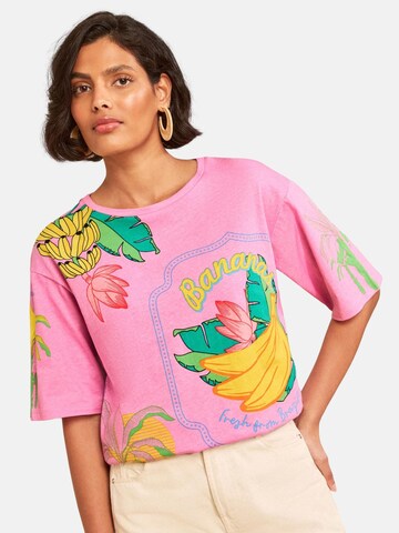 love & roses Shirt in Pink: front