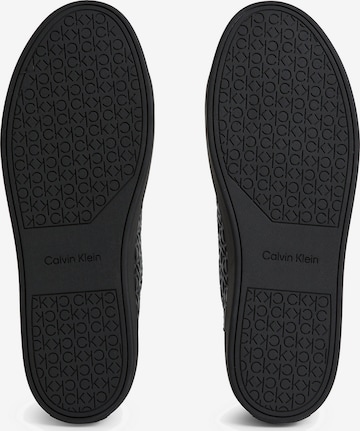 Calvin Klein Kotníkové tenisky – černá