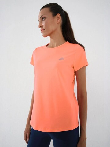 Tommy Life Shirt in Orange: front