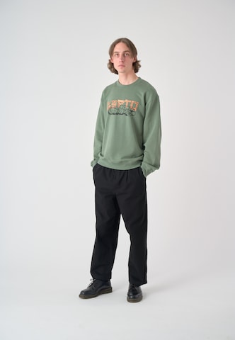 Cleptomanicx Sweatshirt 'Tape' in Grün