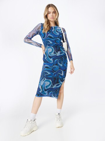 Robe Oasis en bleu