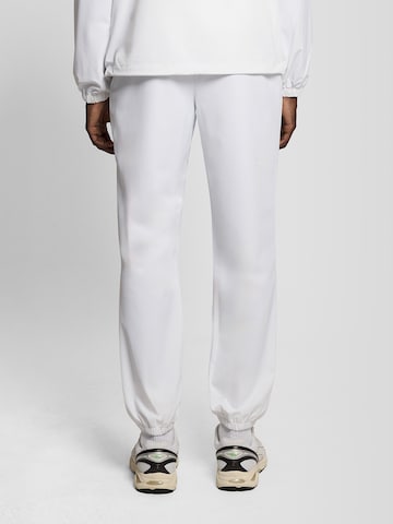 Lyle & Scott Tapered Broek 'Striped Trackies' in Wit