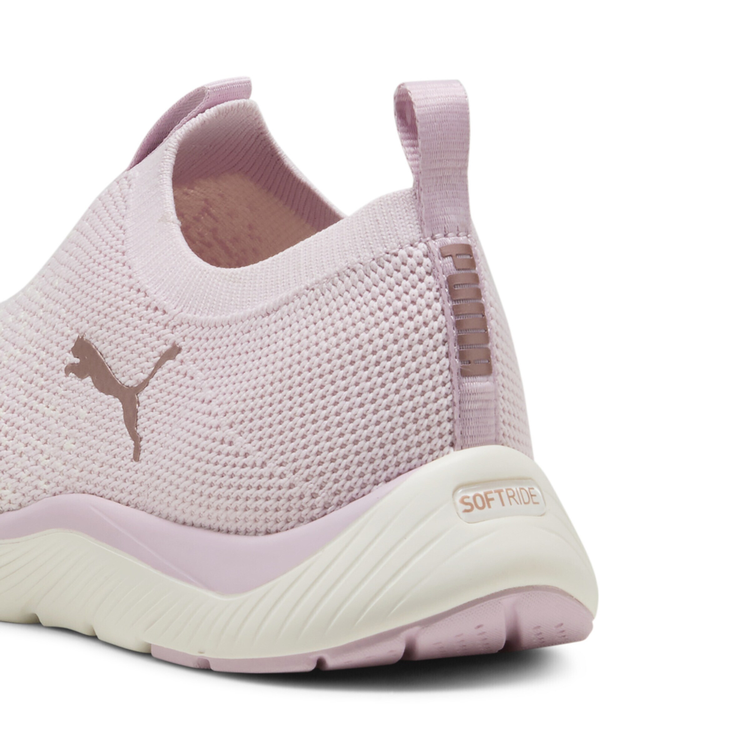 PUMA Slip-on 'Softride Premier' in Roze