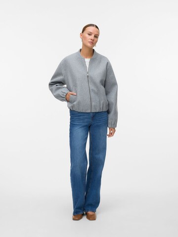 VERO MODA Between-season jacket 'Popbella' in Grey