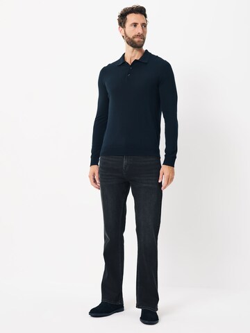 Next Bootcut Farkut värissä musta