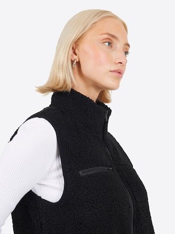 Gilet di BRAVE SOUL in nero