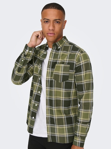 Only & Sons Regular fit Button Up Shirt 'ALVARO' in Green