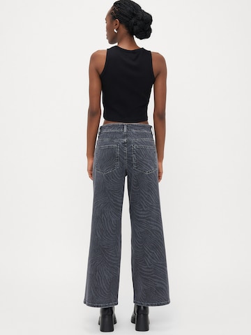 Only Petite - Pierna ancha Vaquero 'ONLMADISON BLUSH' en gris