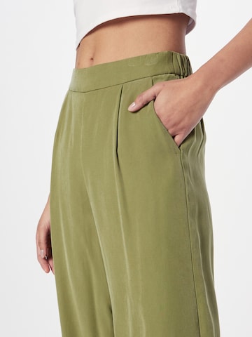 ONLY Wide Leg Hose in Grün