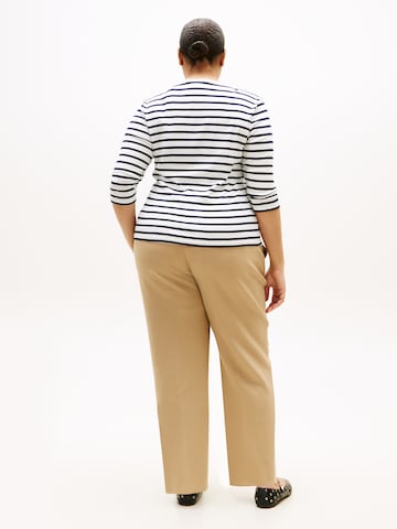 Tommy Hilfiger Curve - Camiseta en blanco