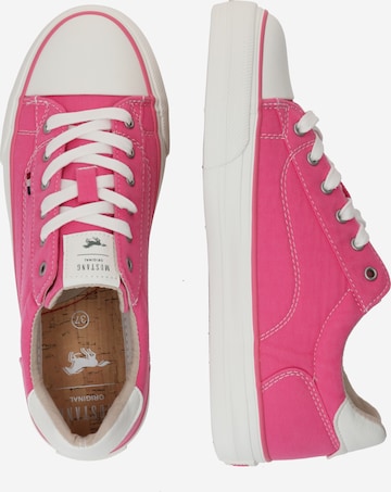 Sneaker low de la MUSTANG pe roz