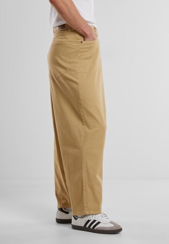 Baggy Pantalon Urban Classics en marron