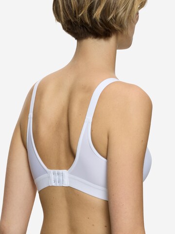 Triumph Triaction Minimiser Bra 'Wellness' in White