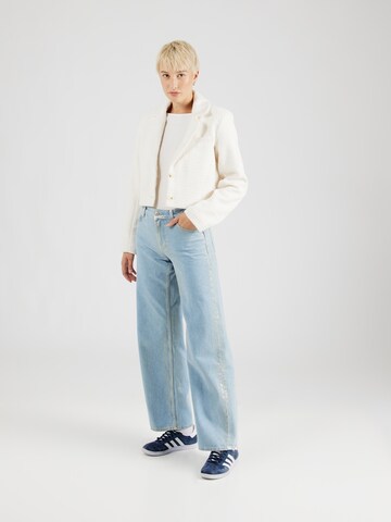 Gina Tricot Shirt in Weiß