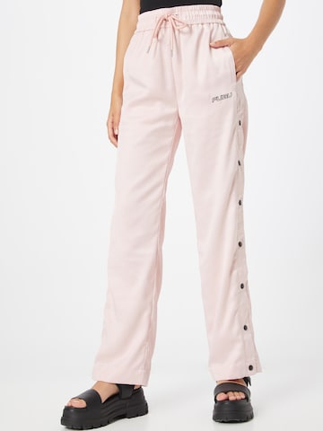 Loosefit Pantalon FUBU en rose : devant