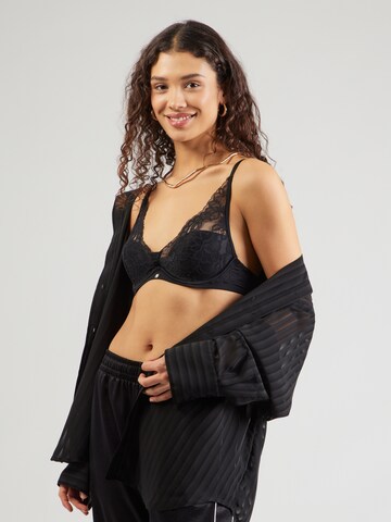 BOSS Triangle Bra in Black: front