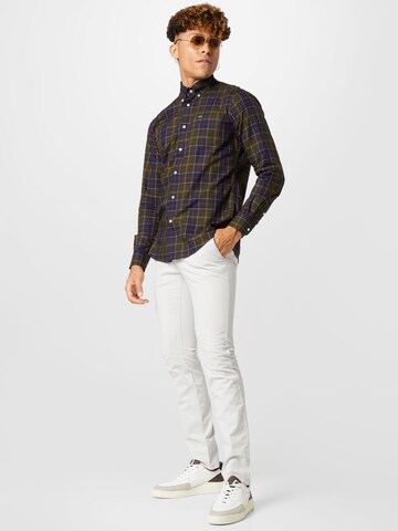 Barbour Regular Fit Hemd 'Wetheram' in Grün