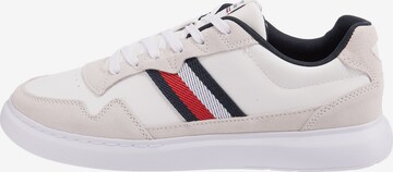 TOMMY HILFIGER - Sapatilhas baixas em branco