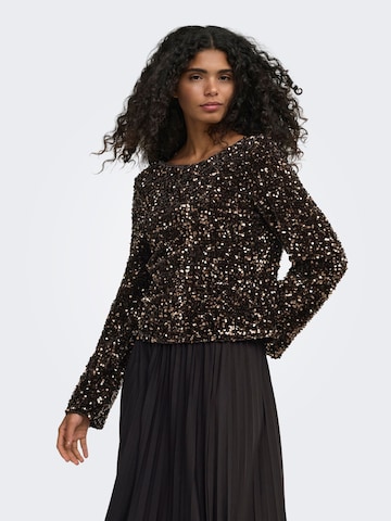 ONLY - Blusa 'CONFIDENCE' en marrón: frente