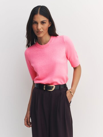 Next Pullover in Pink
