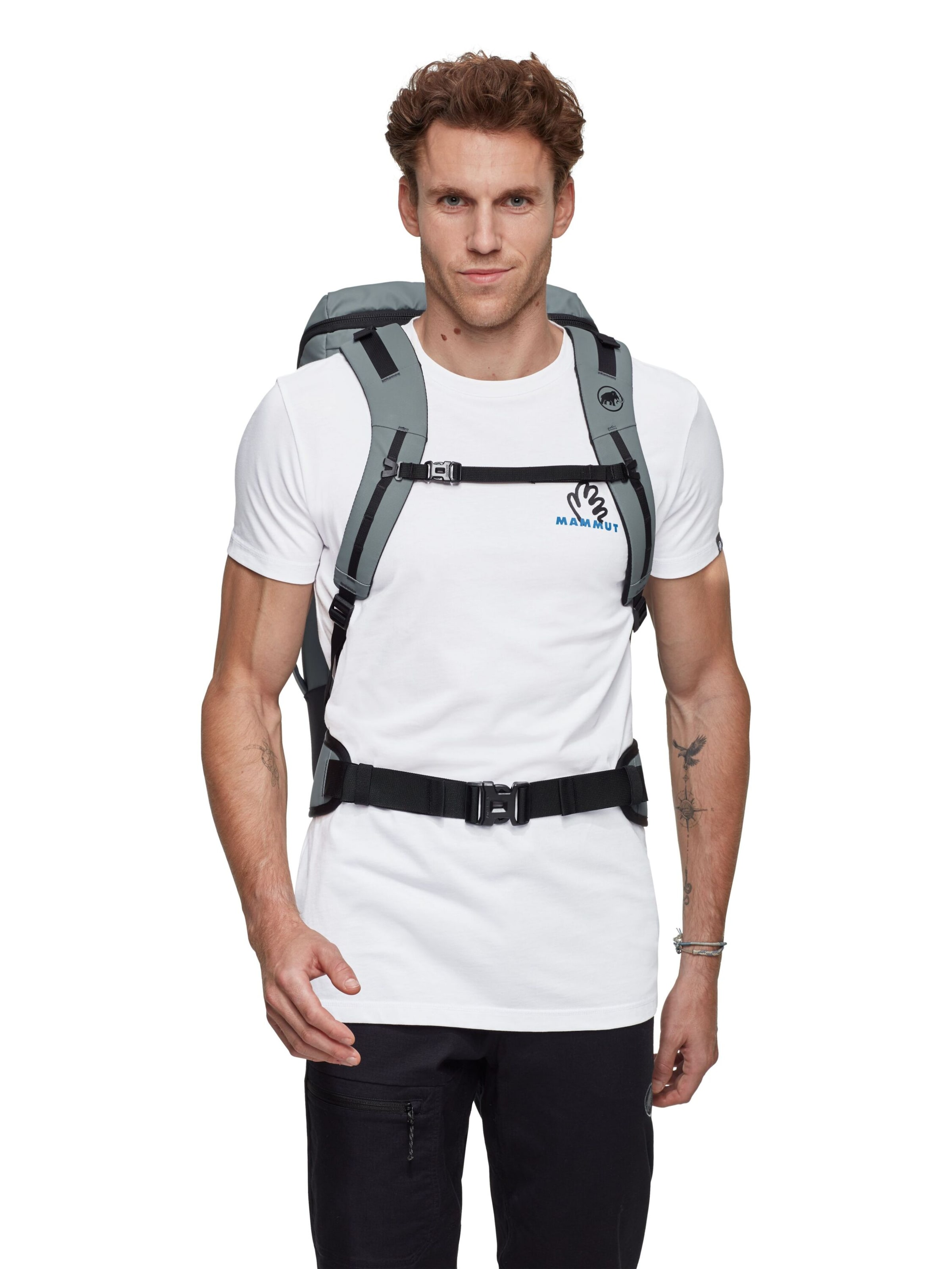 MAMMUT Sports Backpack 'Neon' in Black