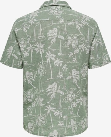 Only & Sons - Ajuste regular Camisa 'Caiden' en verde