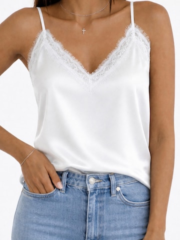 Worldclassca Top 'Spaghetti Lace Trim Top' in Weiß