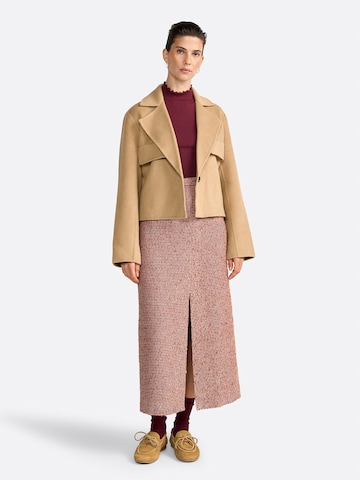 Veste mi-saison Rich & Royal en beige