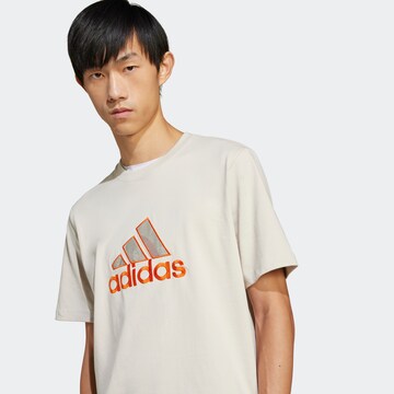 ADIDAS ORIGINALS Paita 'GRFX' värissä beige