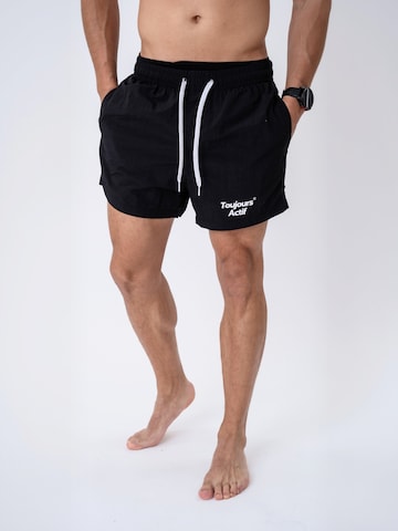 Toujours Actif - Bermudas ' Riviera ' en negro: frente