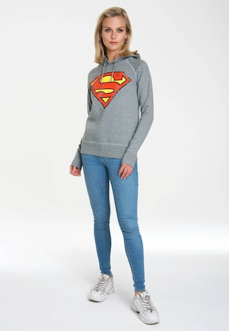 LOGOSHIRT Kapuzenpullover 'DC - Superman Logo' in Grau