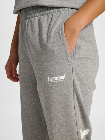 Hummel Tapered Pants 'LEGACY 2.0' in Grey