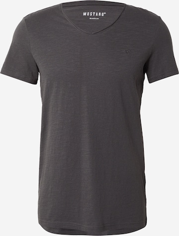 MUSTANGMajica 'Amado' - crna boja: prednji dio