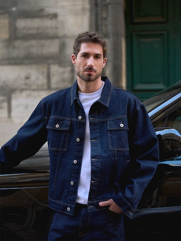 TRAPP Демисезонная куртка в Синий