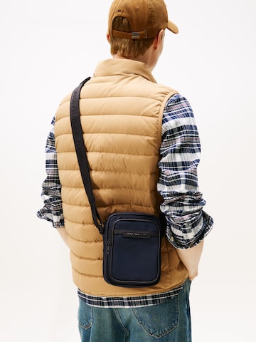 TOMMY HILFIGER Сумка через плечо в Синий