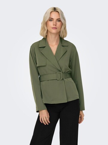 Veste mi-saison 'CAROLINE' ONLY en vert : devant