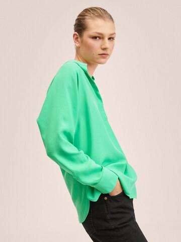 Bluză 'Vavain' de la MANGO pe verde