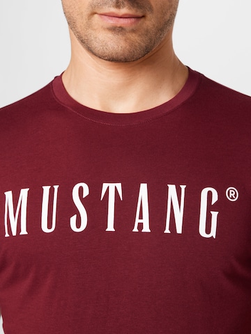 MUSTANG T-Shirt 'Alex' in Rot