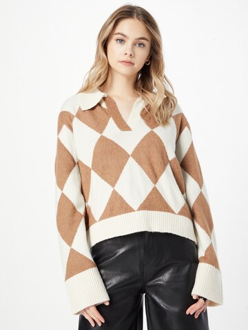 Hailys Pullover in Braun: Vorderseite