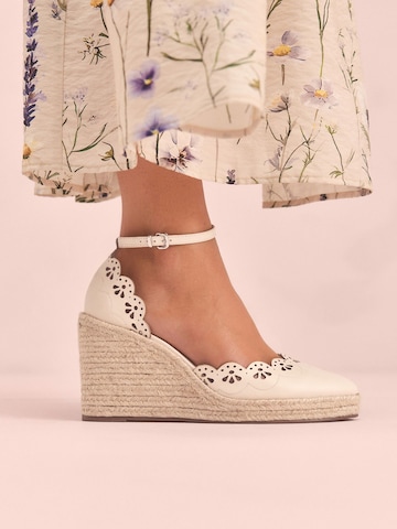 Next Espadrilles 'Tabitha Simmons x Next Rosa' in White: front