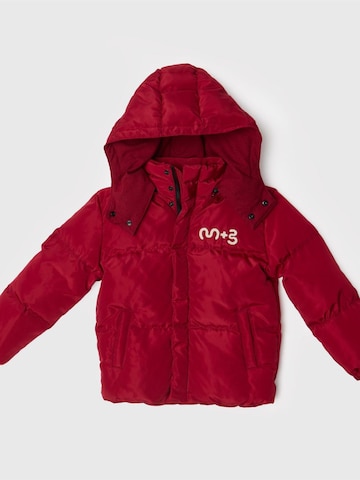 Maru + Bo Performance Jacket 'WEATHER-RESISTANT JACKET WITH HOOD' in Red