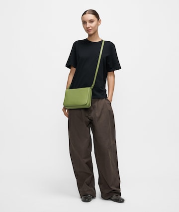 Liebeskind Berlin Crossbody bag in Green: front