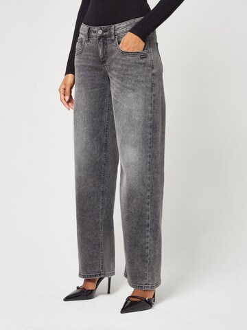 Gang Regular Jeans '94RIVER' in Grau: Vorderseite